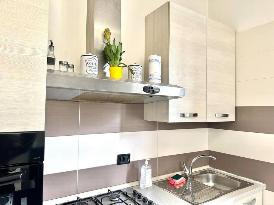 Terni Centro&Stazione By Gavi Apartments Ngoại thất bức ảnh